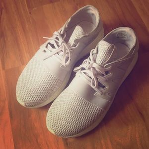 Women’s Adidas Tubular Shoes Lavender